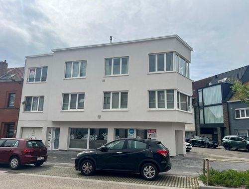                                         Appartement te koop in Oostende, € 130.000
