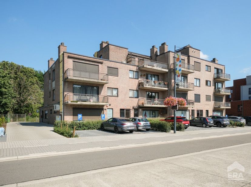 Appartement te koop in Pastoor Frederickxstraat 26 bus C,
                    3560 Lummen