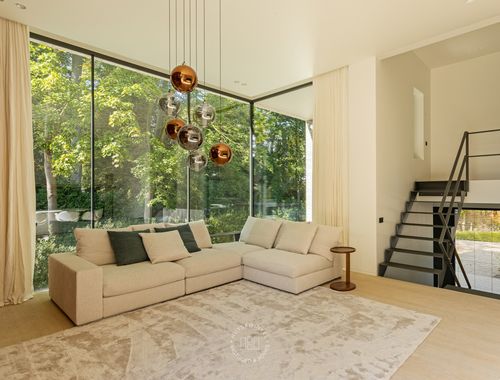                                         Villa te huur in Drongen, € 3.500
