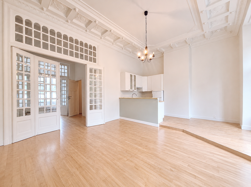 Appartement te huur in Avenue Roger Vandendriessche 32,
                    1150 Sint-Pieters-Woluwe
