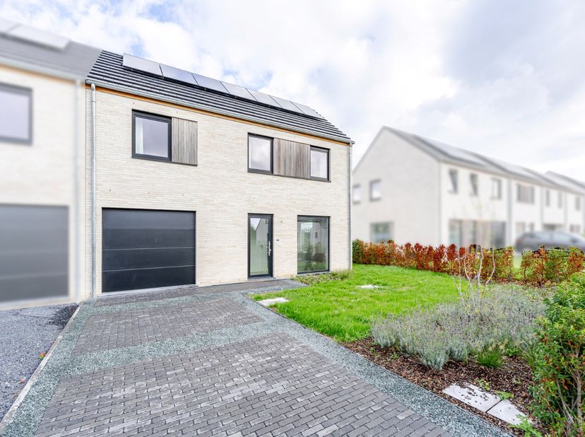 Huis te koop in Jasmijnstraat 14 - L47,
                    8755 Ruiselede