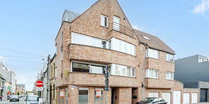 Bien professionnel à vendre à Zijstraat 1, 8800 Roeselare