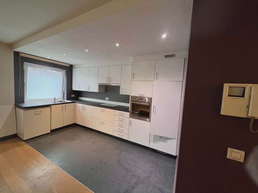 Appartement te huur
                    in 7780 Komen