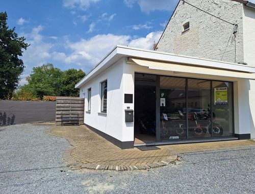                                         Kantoor te huur in Genk, € 850
