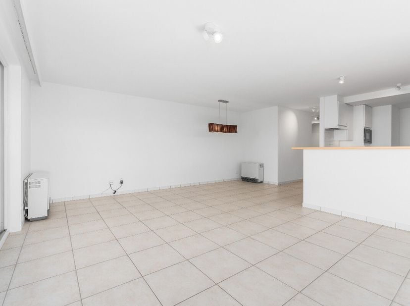 [[ DIT PAND NEEMT DEEL AAN DE ERA OPEN HUIZEN DAG OP 13/6 VAN 14:30 TOT 15:30 ]] Te koop: zongericht appartement in Koksijde, op een topligging nabij