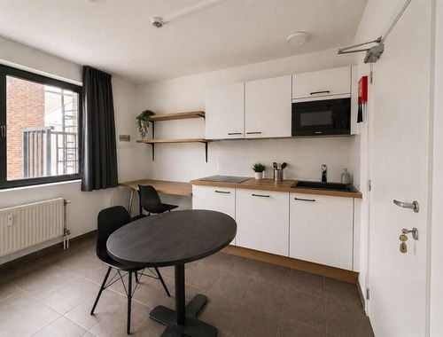                                         Studio met slaaphoek te koop in Leuven, € 224.000
