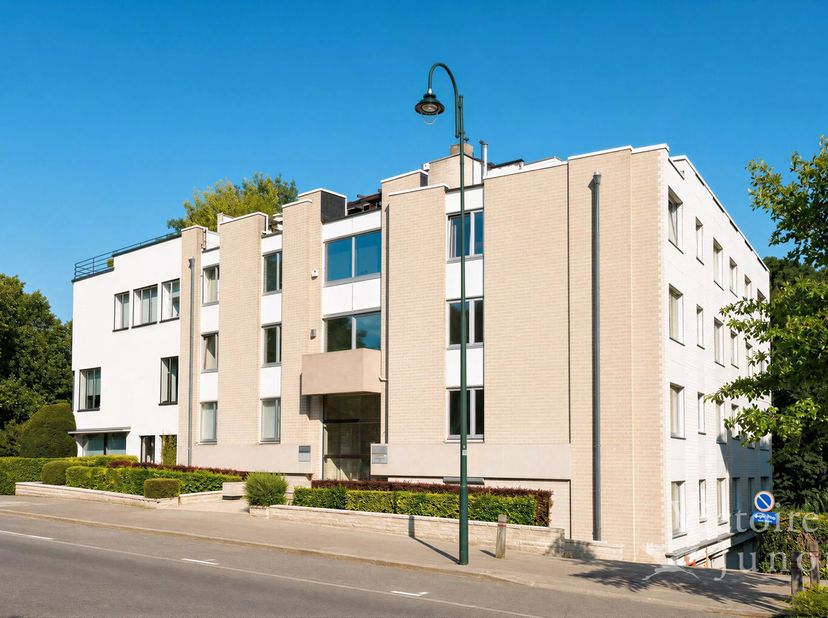 Appartement te koop in AVENUE JULES CÉSAR 2,
                    1150 Sint-Pieters-Woluwe