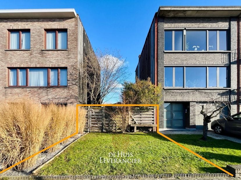 Grond te koop in IJzermaalberg 25,
                    2550 Kontich