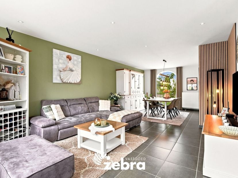 Huis te koop in Weefschoolstraat 11,
                    8750 Wingene