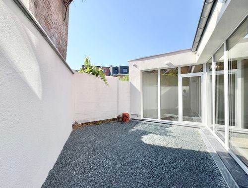                                        Woning te huur in Sint-Pieters-Woluwe, € 2.750
