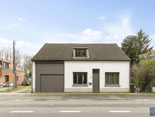                                         Uitzonderlijke woning te koop in Kapellen, € 599.000

