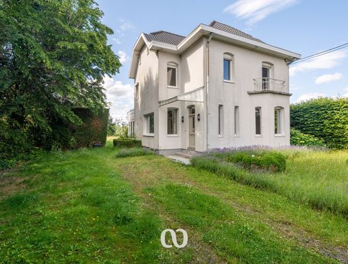                                         Woning te koop in Waarmaarde, € 490.000

