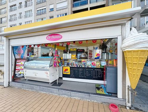                                         Bien commercial à vendre à Blankenberge, € 249.000
