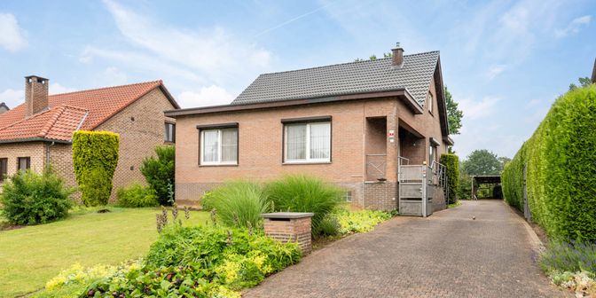 Maison à vendre à Aardbruggenstraat 27, 3570 Alken