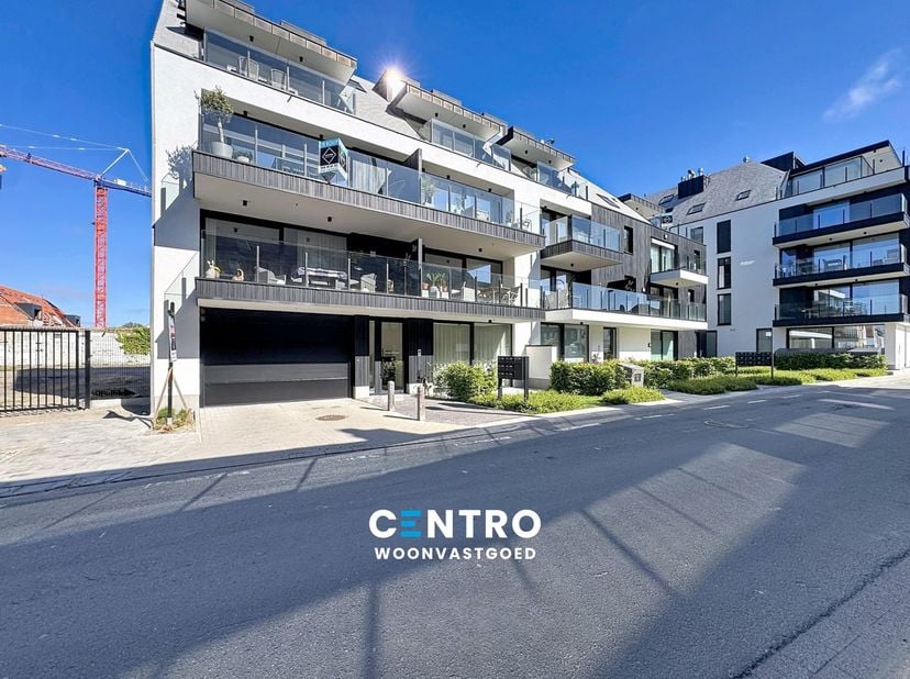 Bent u op zoek naar een instapklaar appartement dat tot in de puntjes is afgewerkt? Dan is dit zeker een bezoek waard.<br />
<br />
Dit ruime appartem