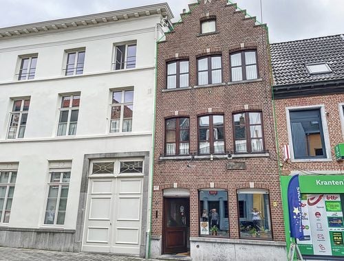                                         Gemengd gebruik te koop in Lier, € 325.000
