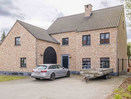                                         Villa à vendre à Mol, € 799.000
