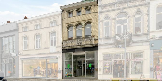 Bien professionnel à vendre à Ooststraat 92, 8800 Roeselare