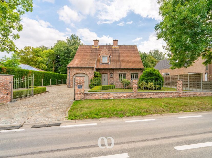 Maison à vendre à Wijnendale 11,
                    9700 Oudenaarde