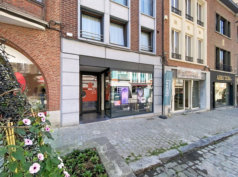 Bedrijfsvastgoed te huur
                    in 7500 Tournai