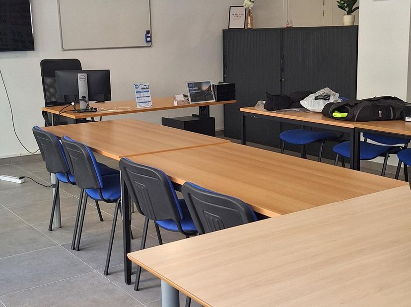 Bedrijfsvastgoed te koop in ,
                    2800 Mechelen