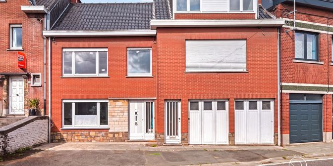 Huis te koop in Rue de la Liesse 95 -97, 7700 Lowingen
