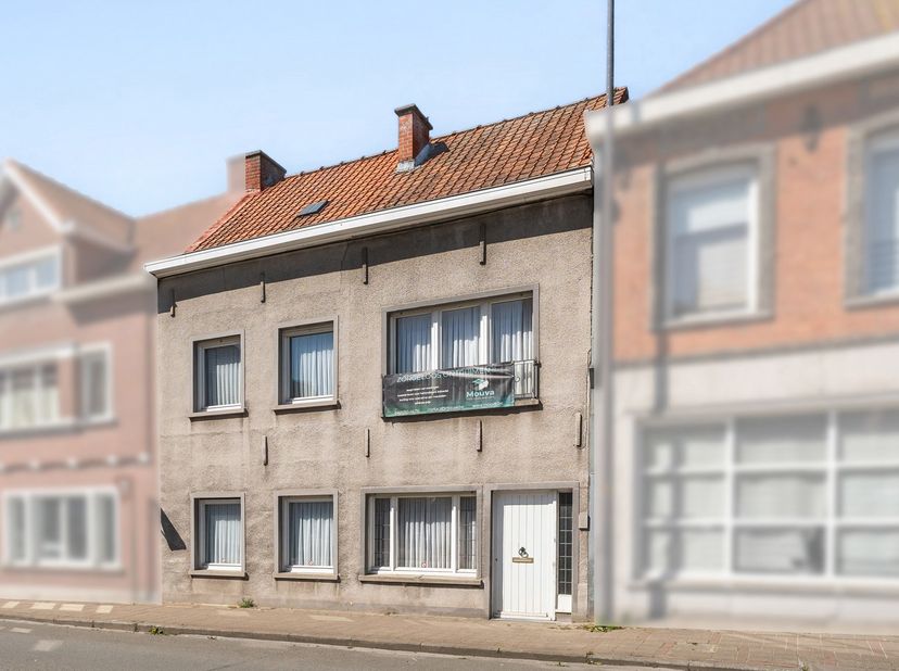 Huis te koop in Kasteelstraat 5,
                    8700 Tielt