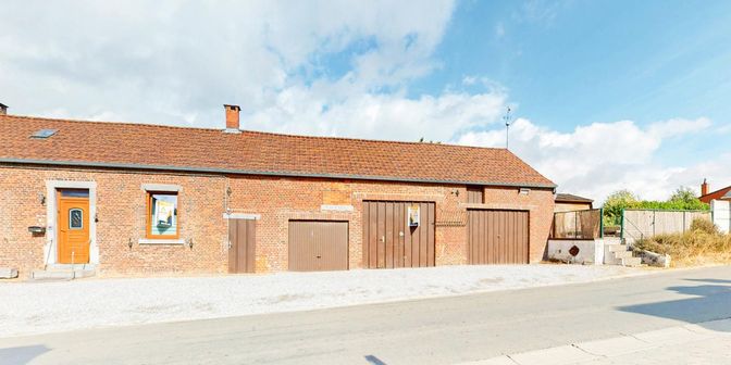 Huis te koop in Rue d'Ossogne 2, 5650 Clermont