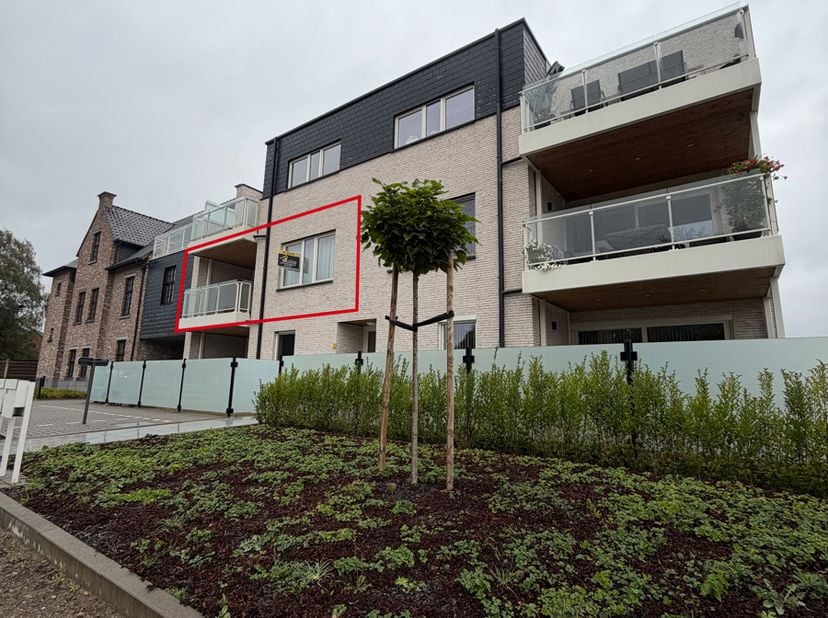 Appartement te huur in Rode Kruislaan 17 bus 1.2,
                    3960 Bree
