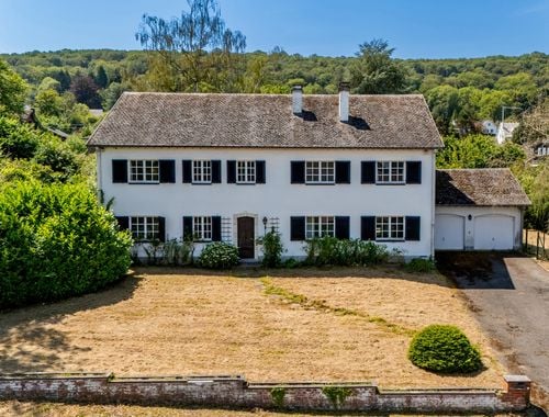                                         Woning te koop in Profondeville, € 610.000
