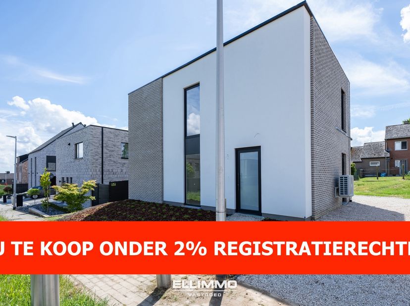 Klassevolle en splinternieuwe gezinswoning op een leuk zuid-georiënteerd perceel van 3,5are! NU TE KOOP ONDER 2% REGISTRATIERECHTEN!<br />
Deze woning
