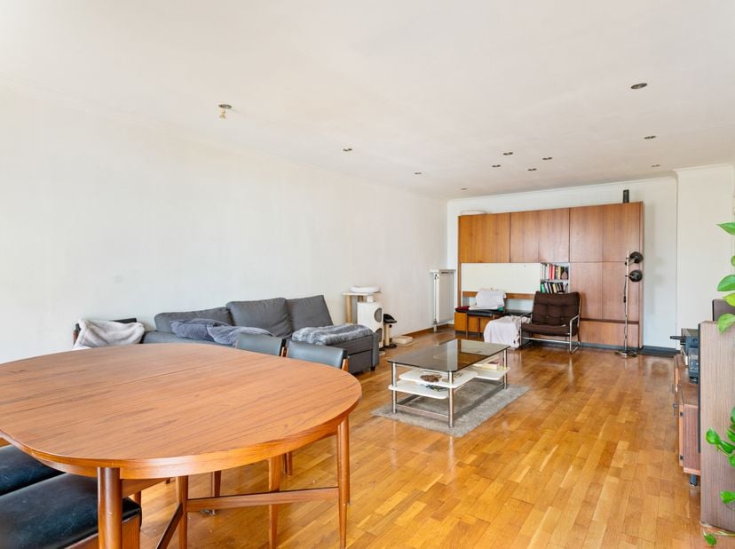 Appartement à vendre à Nationalestraat 56 boîte 12,
                    2000 Antwerpen