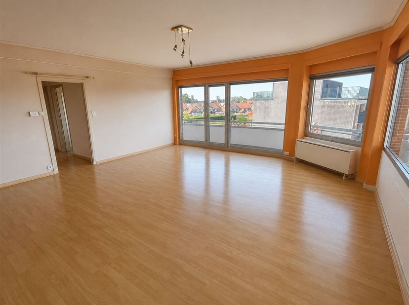 Appartement te huur in Rue de Tournai 48 bus 8,
                    7900 Leuze