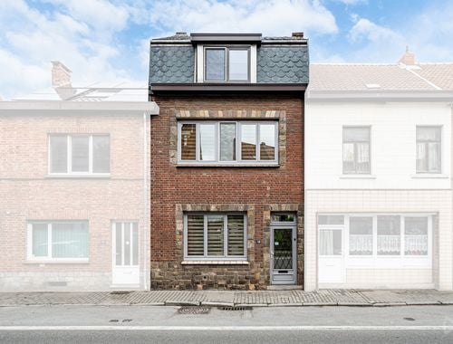                                         Maison à vendre à Couillet, € 197.000
