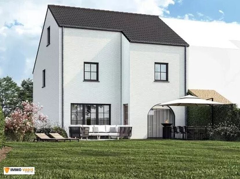 In Mopertingen stellen wij een woning voor op een prachtige bouwgrond van 17a34ca, met aan de achterkant volledig uitzicht op de natuur.<br />
Tegen d