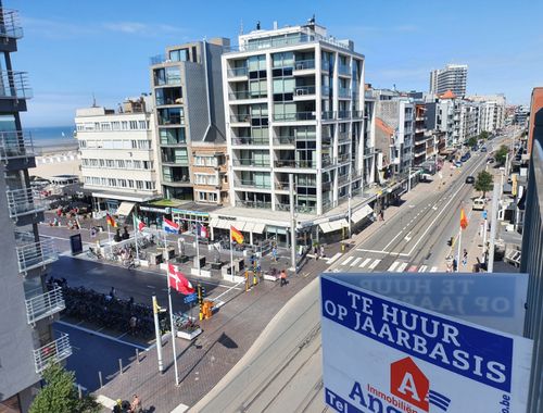                                         Appartement à louer à Oostduinkerke, € 1.000

