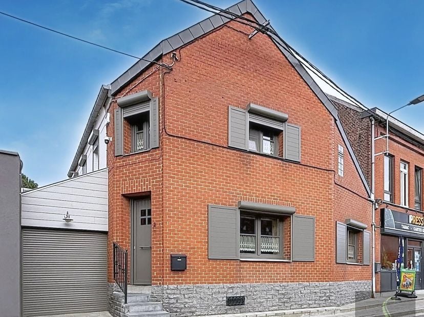 Huis te koop in RUE DU BEAUREGARD 2,
                    7141 Carnières