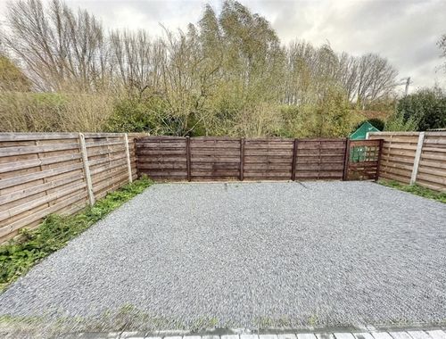                                         Place de stationnement à vendre à Denderleeuw, € 9.900
