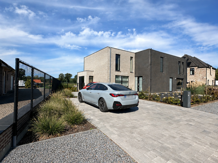 Huis te koop in Schoterweg 70A,
                    3980 Tessenderlo