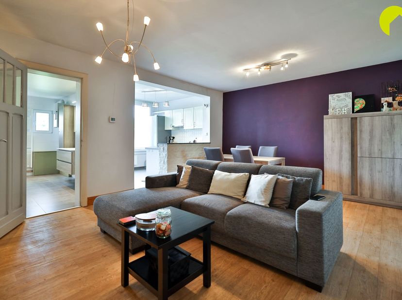 Appartement te koop in August Van Daelstraat 10 bus 2,
                    2610 Wilrijk
