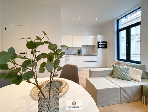                                         Appartement à vendre à Gent, € 215.000
