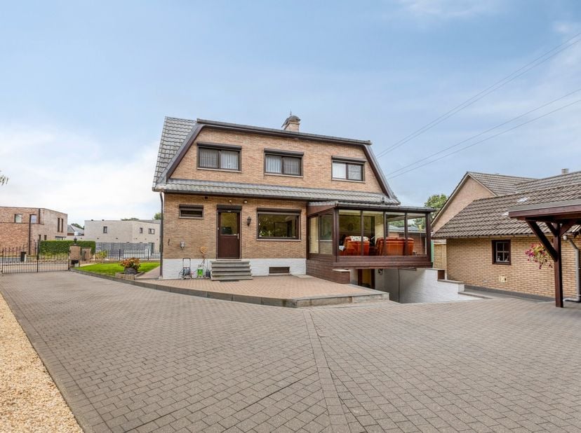 Huis te koop in Hofstraat 23B,
                    3530 Houthalen