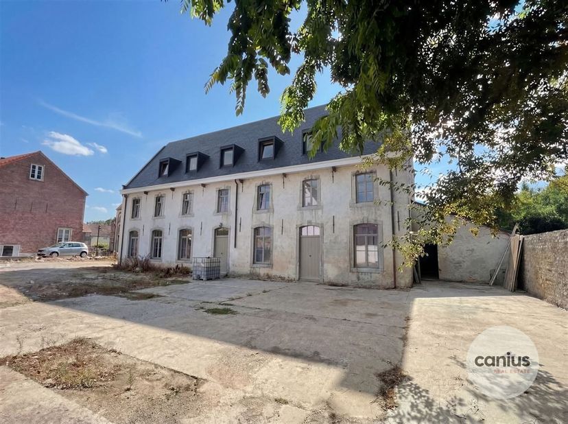 Rust &amp; natuur nabij het stadscentrum<br />
Aan de stadsrand van Sint-Truiden treffen wij op het pittoreske Begijnhof de site T Godshuis aan. Het betre
