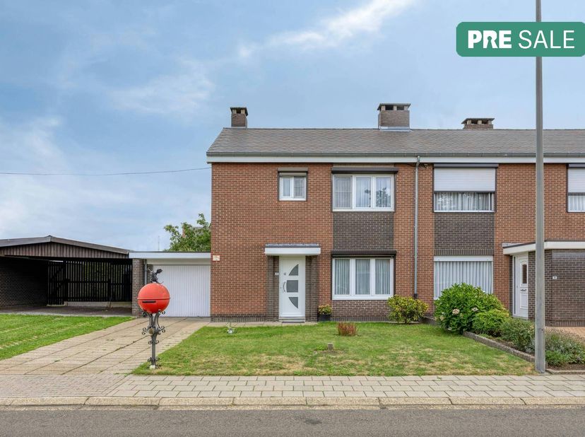 Huis te koop in Rode-Kruisstraat 17,
                    3500 Sint-Lambrechts-Herk