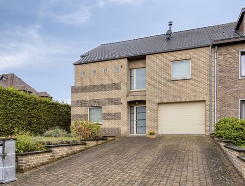                                         Woning te koop in Sint-Truiden, € 550.000
