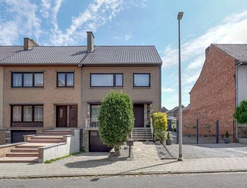                                         Woning te koop in Borgloon, € 320.000
