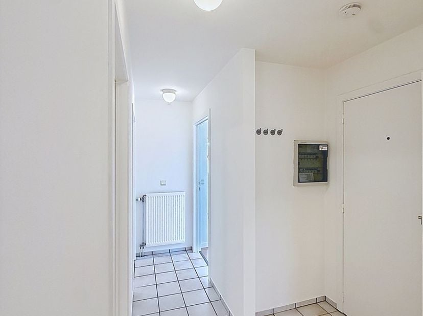 Bent u op zoek naar een verzorgd appartement op een centrale locatie in Hasselt? Dan is dit aangename appartement, gelegen aan de Bosstraat 74, zeker