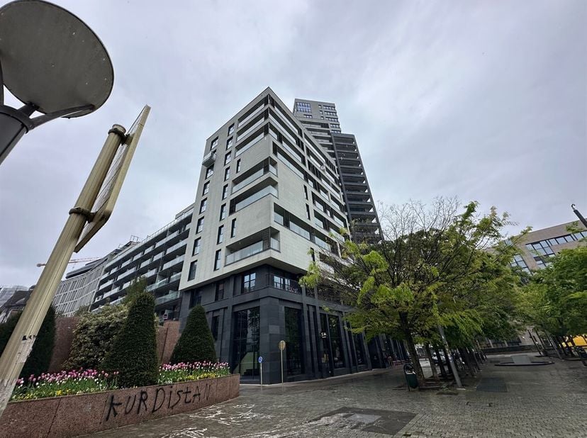 Appartement avec 2 chambres à coucher à Bruxelles<br />
Situation<br />
Cet appartement fait partie de la résidence Belview, située sur la place Jean