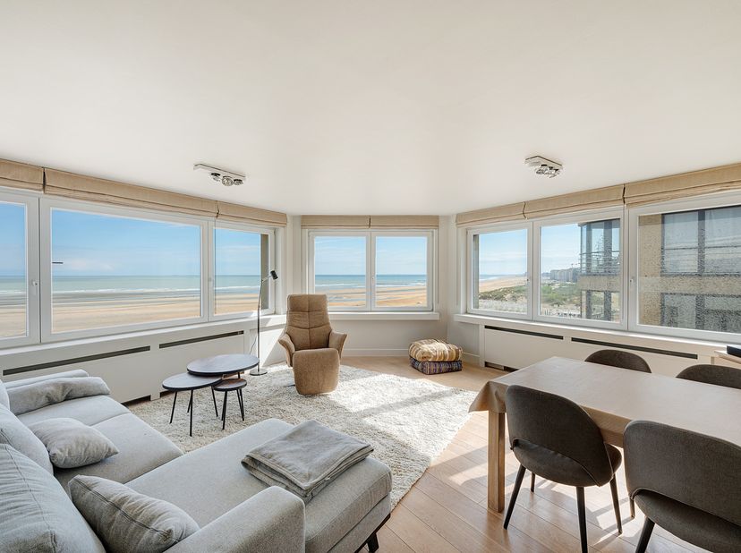 Appartement à vendre
                    à 8301 Heist-aan-Zee