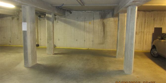 Garage te koop in Kleine Steenweg 49-51, 2610 Wilrijk